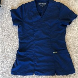 Women’s scrubs